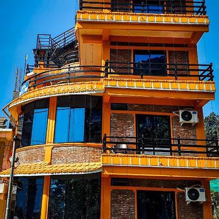 The Maple Inn Pokhara Luaran gambar